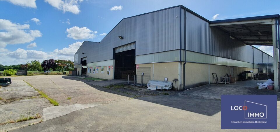 Industrial in Preignac for lease - Building Photo - Image 3 of 11