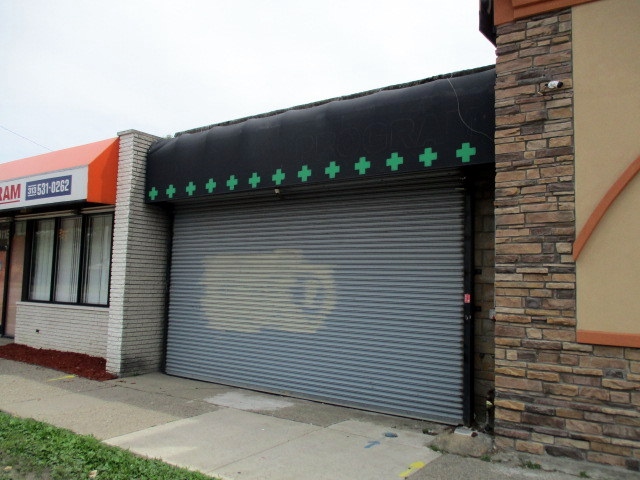 19123 W 7 Mile Rd, Detroit, MI for lease - Building Photo - Image 3 of 14