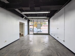 9050 W 6th Ave, Lakewood, CO for lease Interior Photo- Image 1 of 6