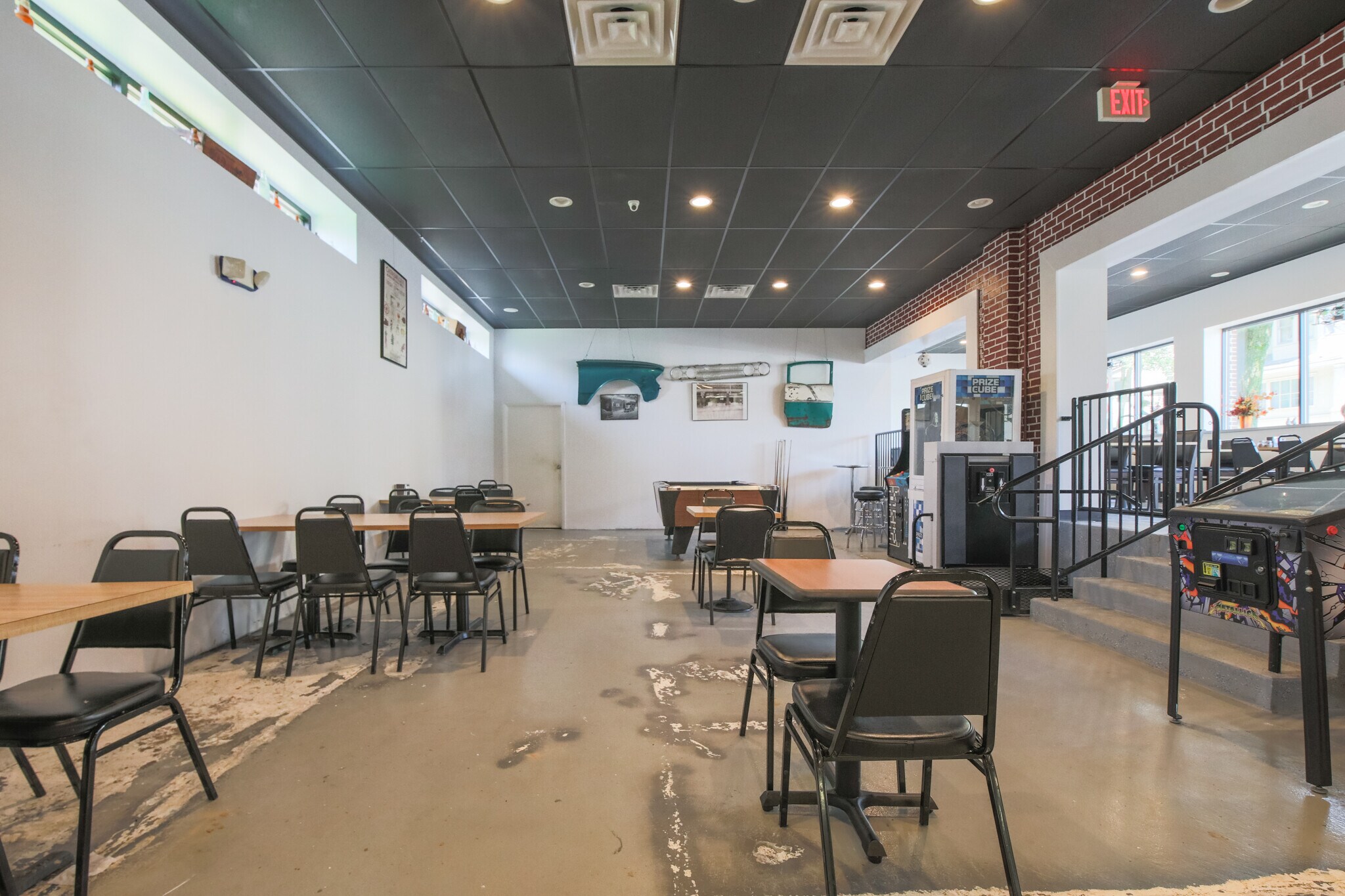 102 Pine St, Catasauqua, PA 18032 Retail for Sale