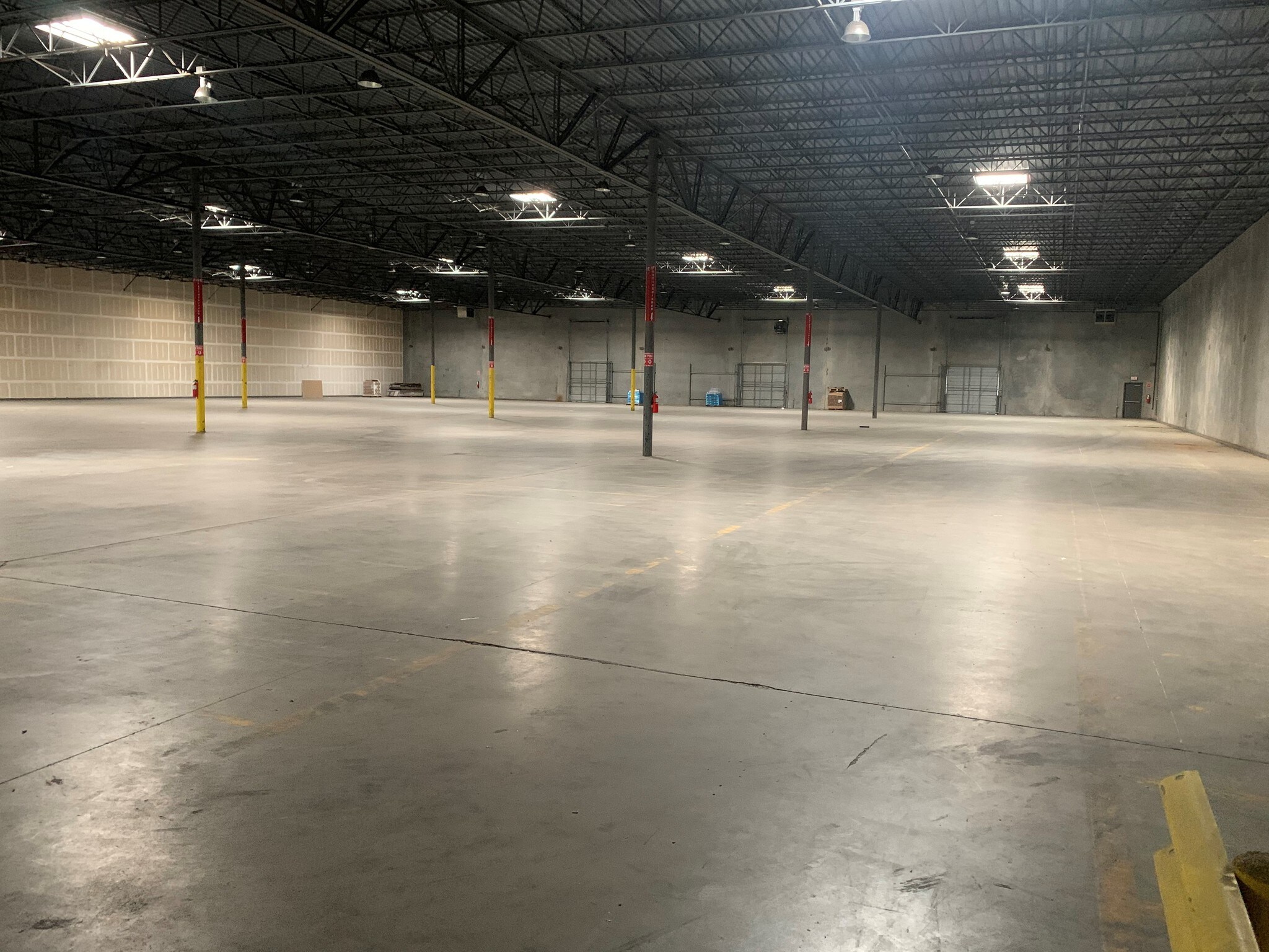 5650 Kroger Dr, Fort Worth, TX for sale Building Photo- Image 1 of 1