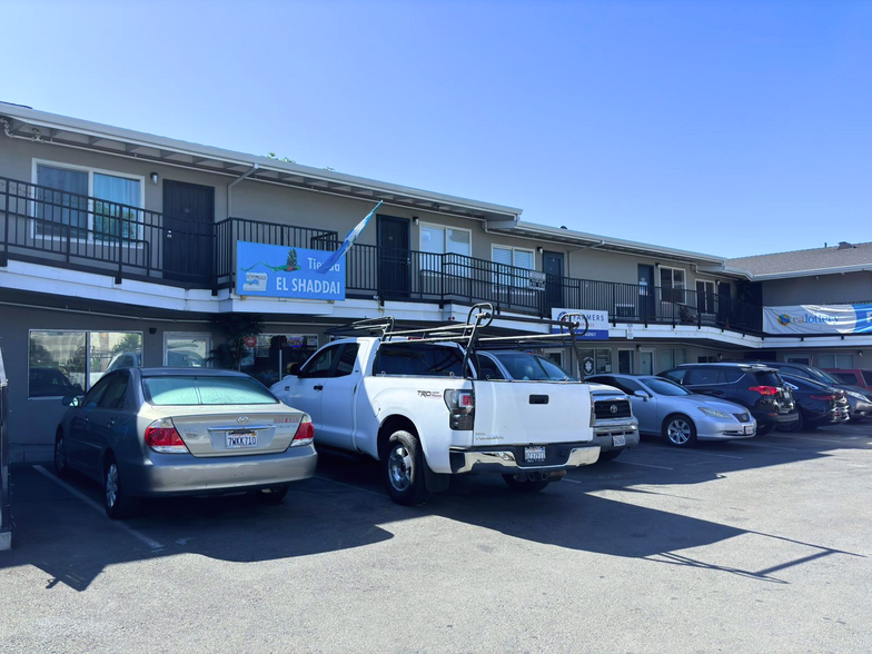 1711 International Blvd, Oakland, CA for sale - Building Photo - Image 2 of 8