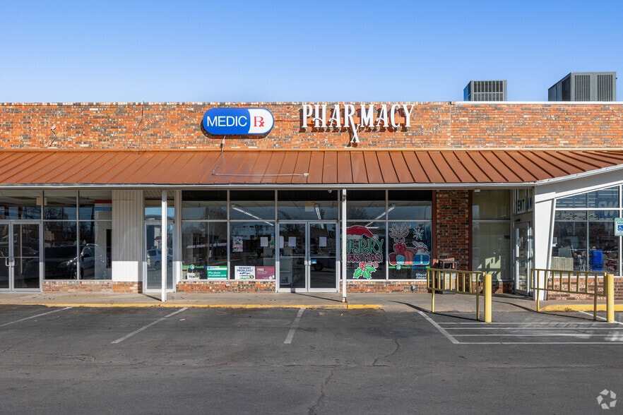 Westgate Center, Woodward, OK for sale - Building Photo - Image 2 of 20