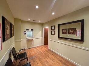 3501 West Chester Pike, Newtown Square, PA for lease Interior Photo- Image 2 of 11