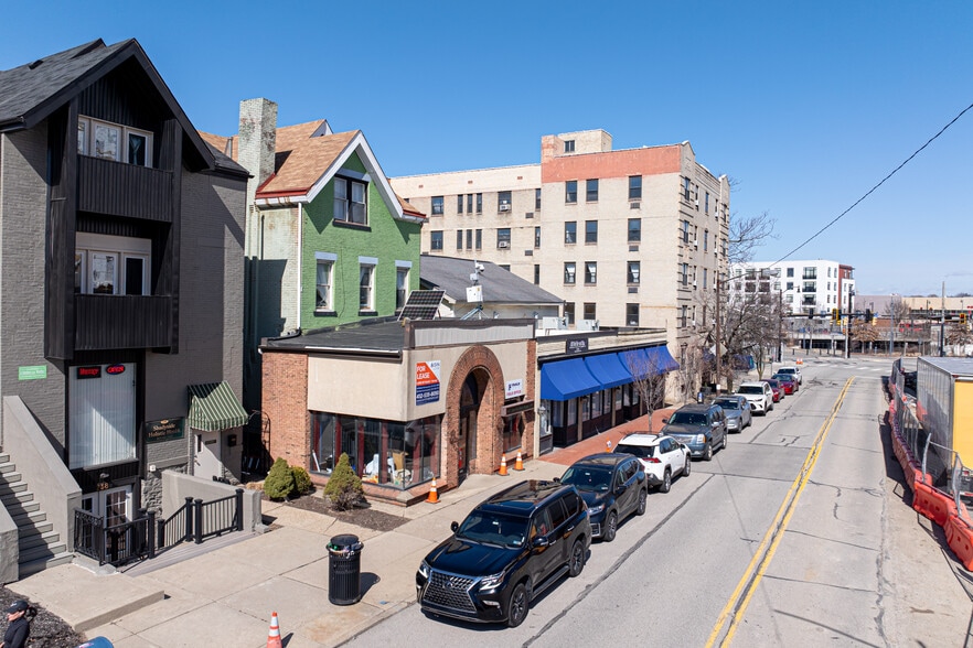 236 Shady Ave, Pittsburgh, PA for lease - Building Photo - Image 2 of 24