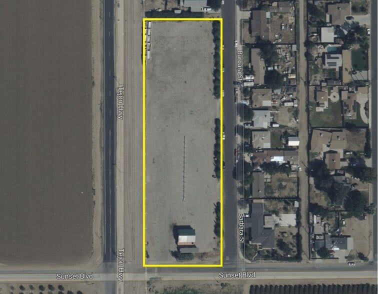 16210 Sunset Blvd, Arvin, CA for sale - Primary Photo - Image 1 of 5