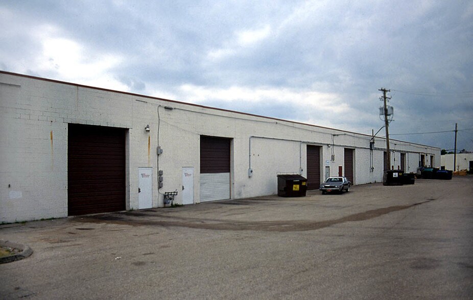 12250-12264 Universal Dr, Taylor, MI for lease - Other - Image 2 of 27
