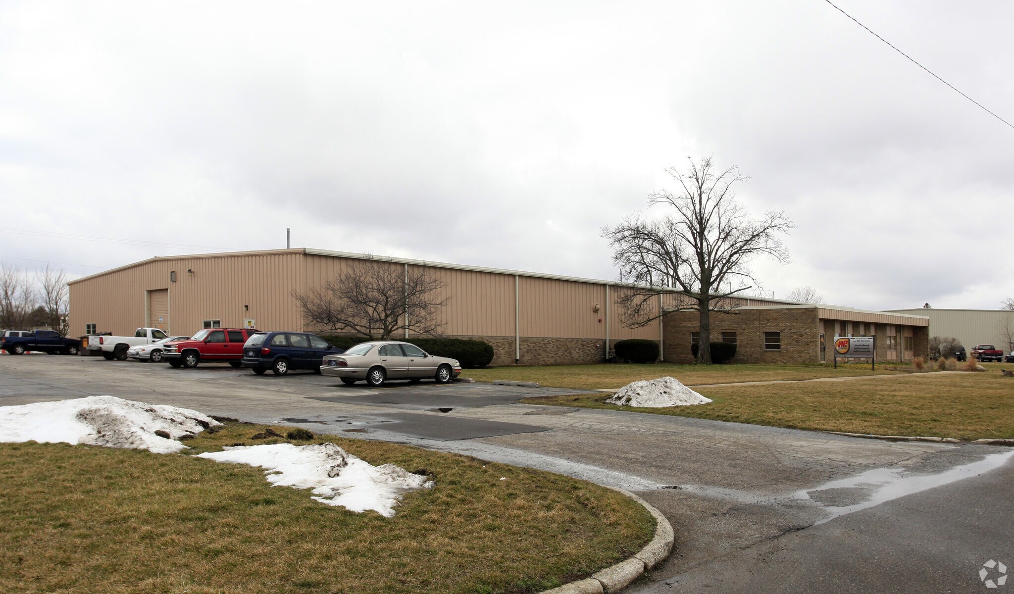 3702 Progress Dr, South Bend, IN for sale Primary Photo- Image 1 of 1