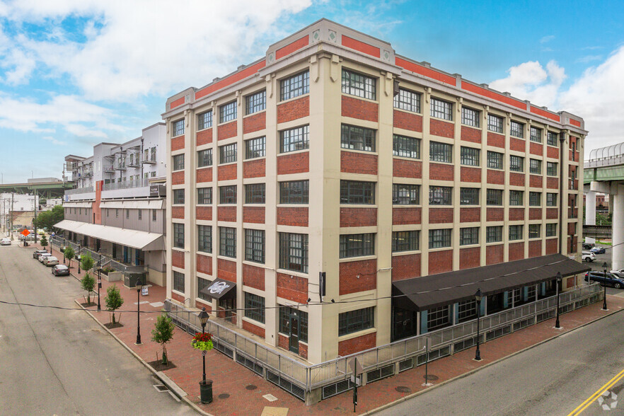 101-115 S 15th St, Richmond, VA for lease - Building Photo - Image 1 of 12