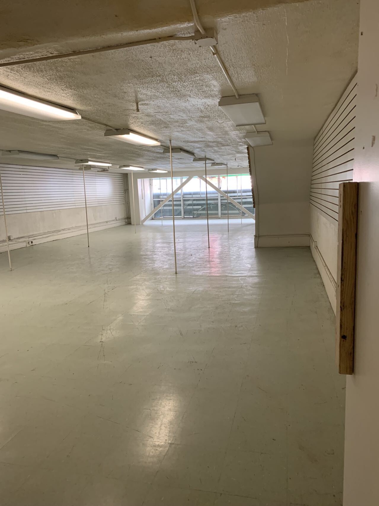 2900 Grant Avenue - qq6oa01