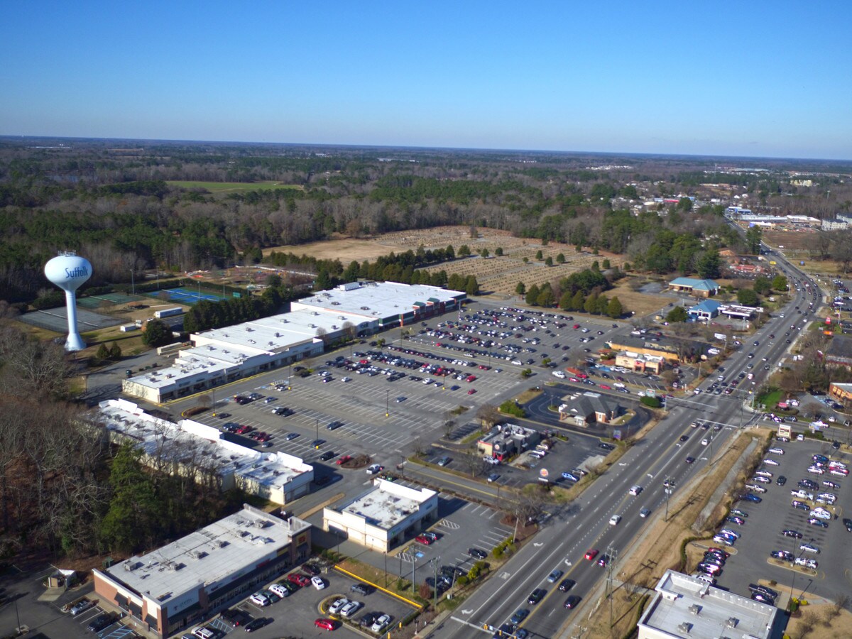 1401 N Main St, Suffolk, VA, 23434 Supermarket Property For Sale