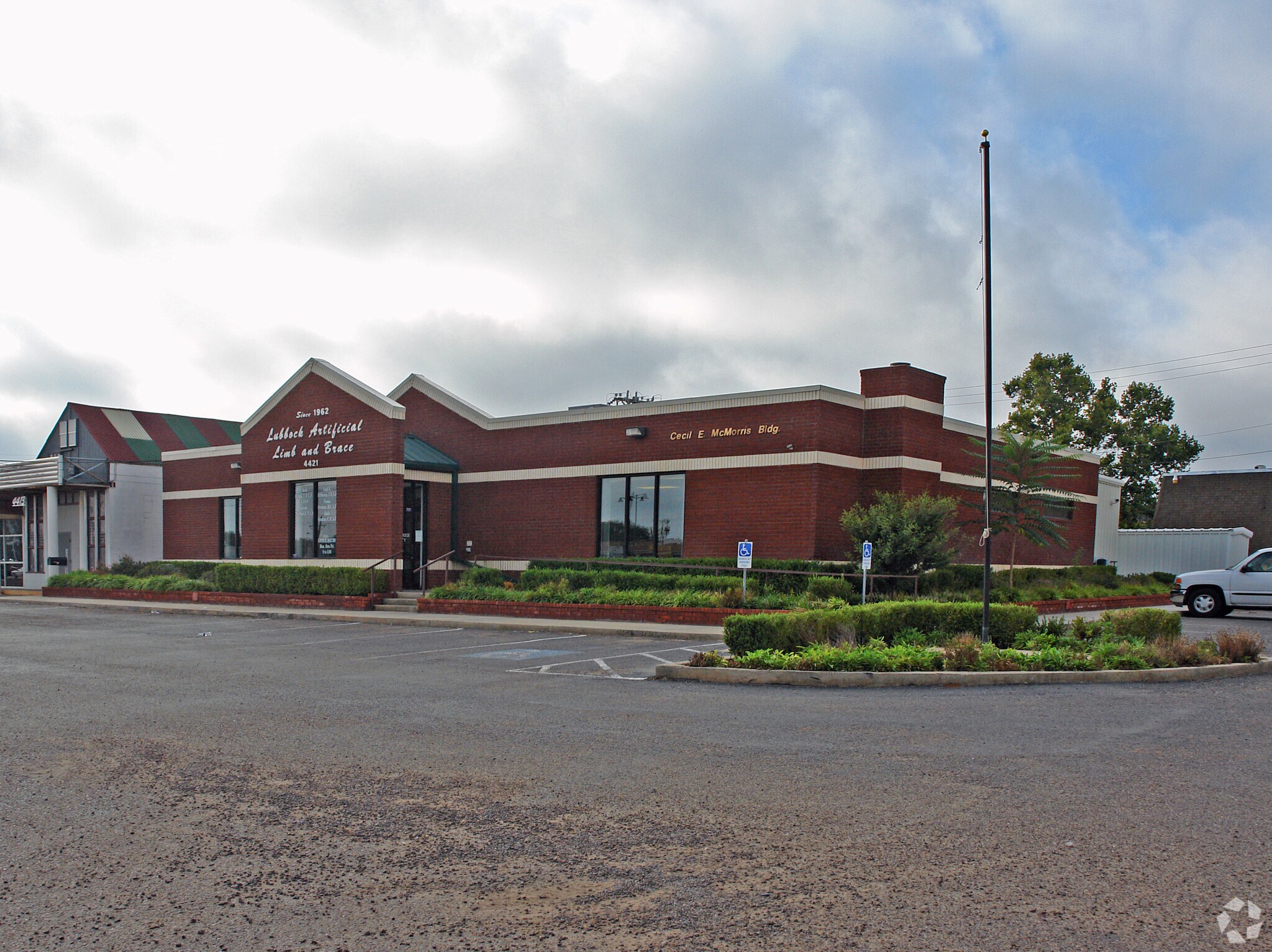4421 19th St, Lubbock, TX for lease Building Photo- Image 1 of 7