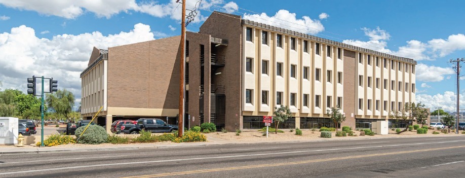 5501 N 19th Ave, Phoenix, AZ for lease - Building Photo - Image 1 of 11