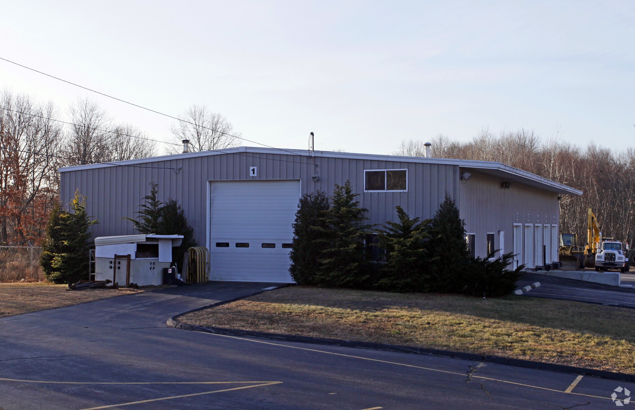 25 Tower Rd, Seekonk, MA for sale Primary Photo- Image 1 of 1