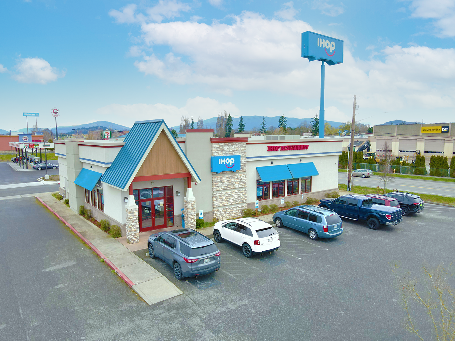 2001 Freeway Dr, Mount Vernon, WA for sale Building Photo- Image 1 of 1