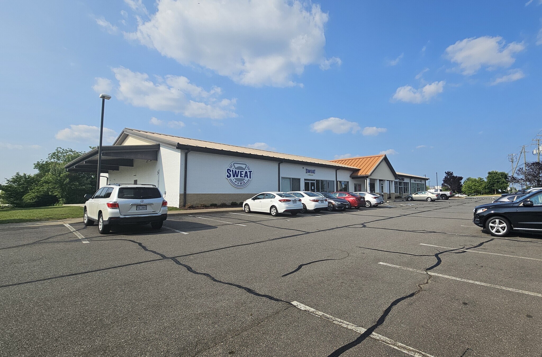3447-3451 Fall Hill Ave, Fredericksburg, VA for lease Building Photo- Image 1 of 2