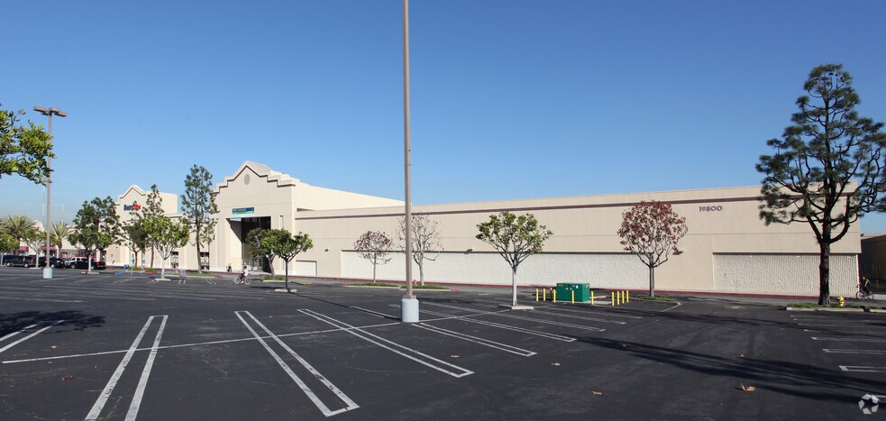 19510-19800 Hawthorne Blvd, Torrance, CA for lease - Building Photo - Image 2 of 10