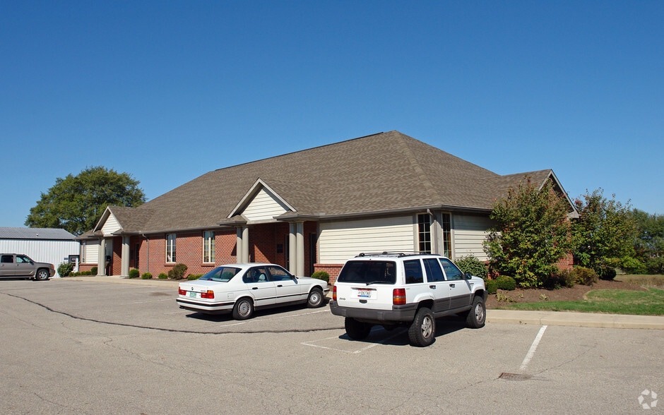 10777-10801 Yankee St, Dayton, OH for lease - Building Photo - Image 2 of 13