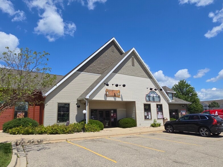 1031-1057 N Edge Trl, Verona, WI for lease - Building Photo - Image 3 of 6