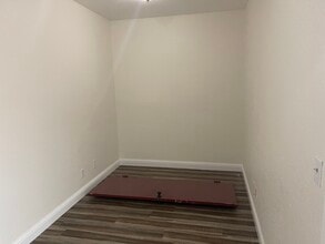 3540 Oakdale Rd, Modesto, CA for lease Interior Photo- Image 2 of 4