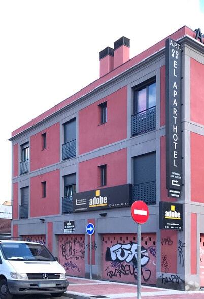 Multifamily in Collado Villalba, Madrid for sale - Building Photo - Image 2 of 2