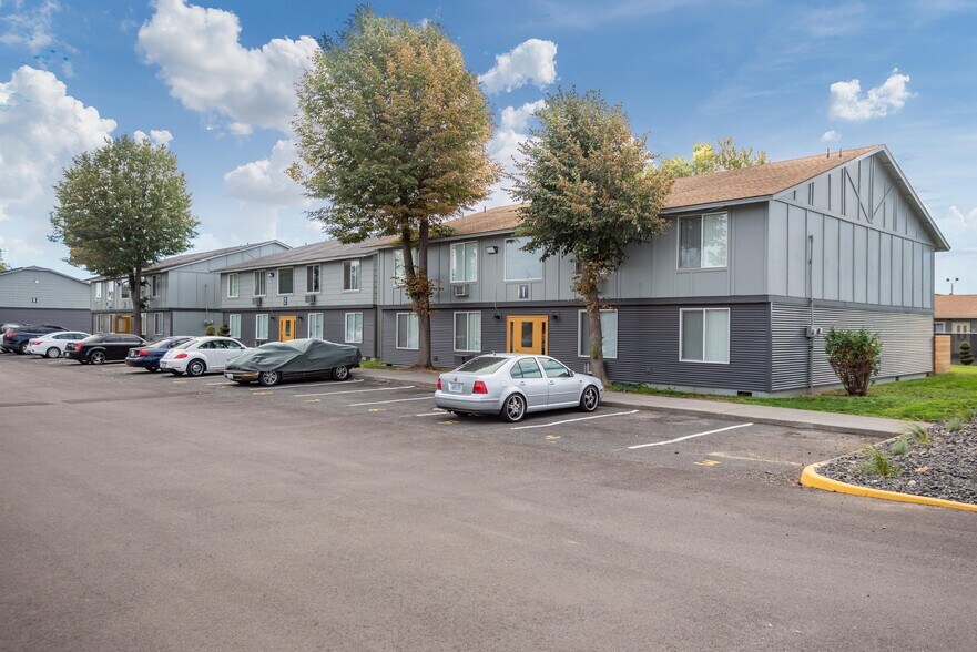 1327 N 24th Ave, Pasco, WA for sale - Building Photo - Image 1 of 1