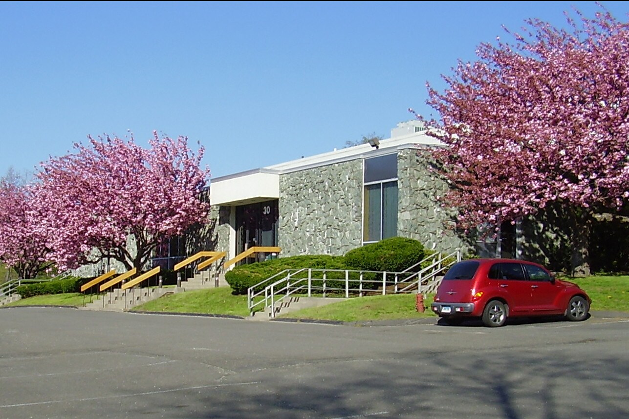 30 Nutmeg Dr, Trumbull, CT for sale Building Photo- Image 1 of 1
