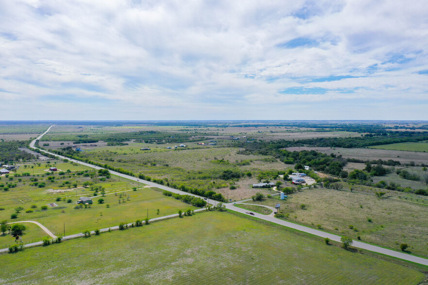 115 Humphrey Ct, Martindale, TX for sale - Building Photo - Image 1 of 16