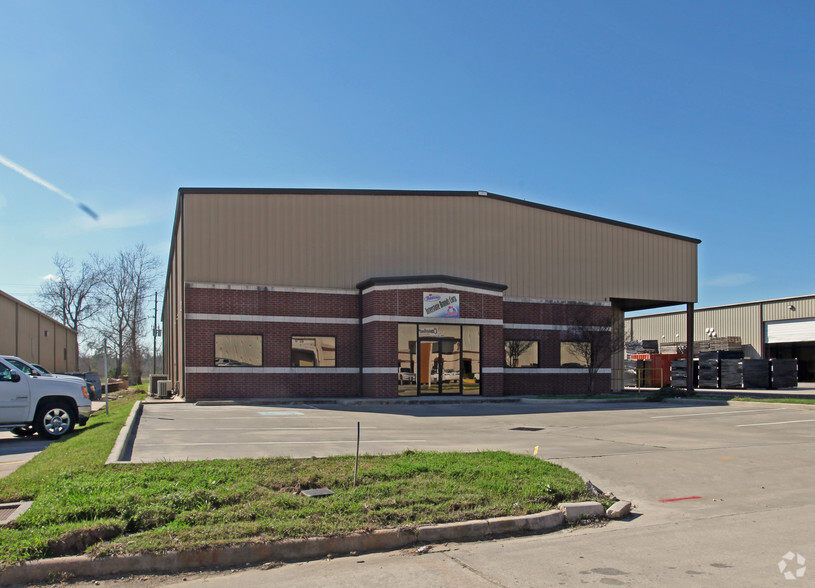 14149 Interdrive W, Houston, TX for lease - Building Photo - Image 1 of 6