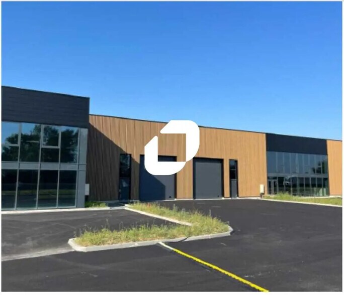 317 Rue Du Vauzel, Ambérieux for lease - Building Photo - Image 3 of 7