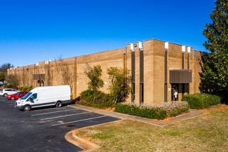 More details for 2400 Park Central Blvd, Decatur, GA - Industrial for Lease