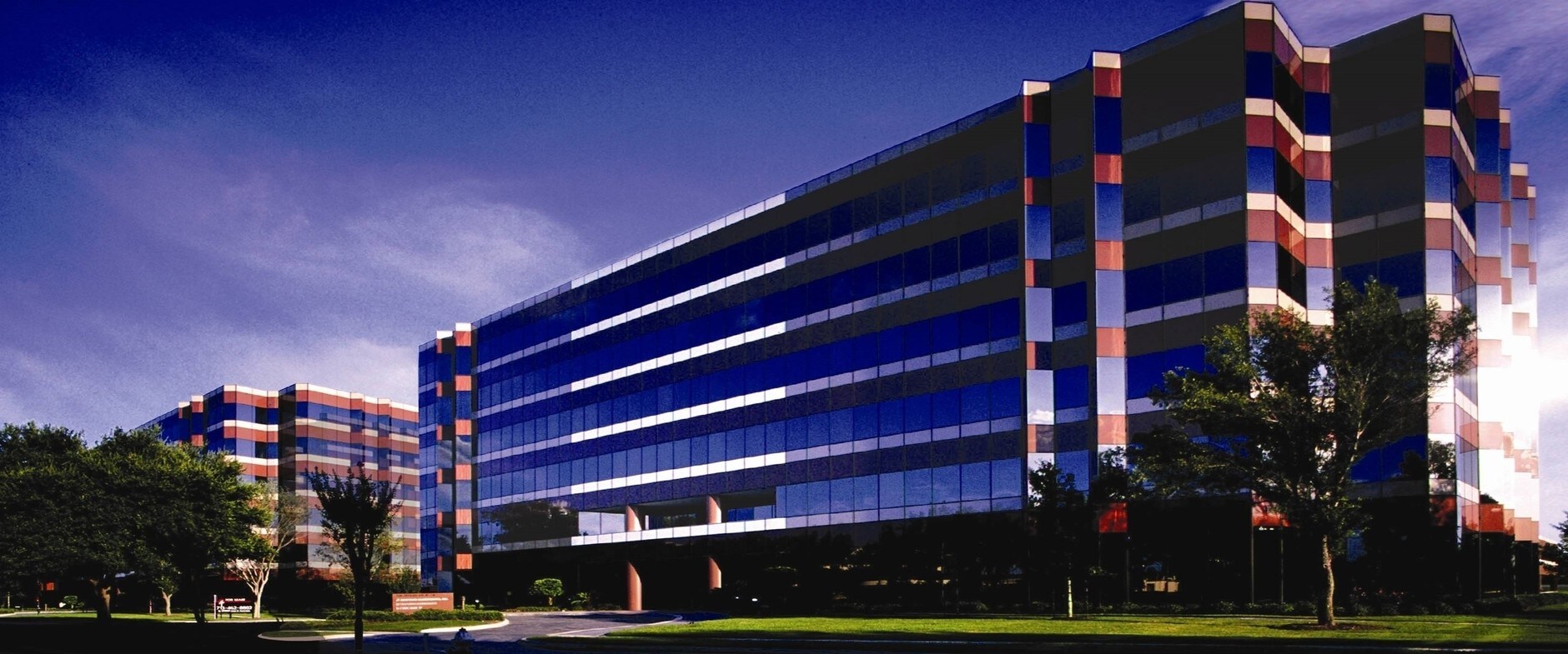 16290 Katy Fwy, Houston, TX 77094 Offices at Park Ten