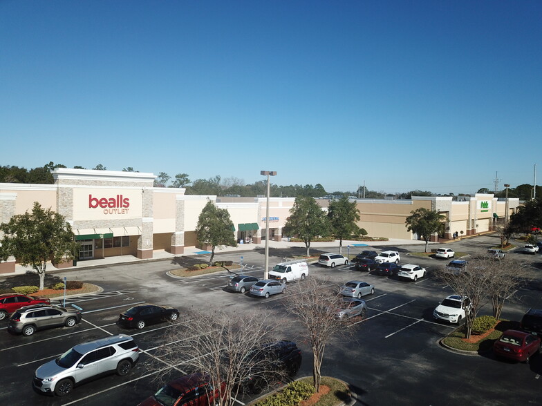 950 Blanding Blvd, Orange Park, FL for lease - Building Photo - Image 1 of 15