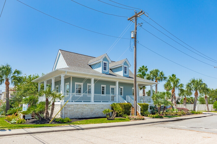 6402 Stewart Rd, Galveston, TX for sale - Building Photo - Image 2 of 30