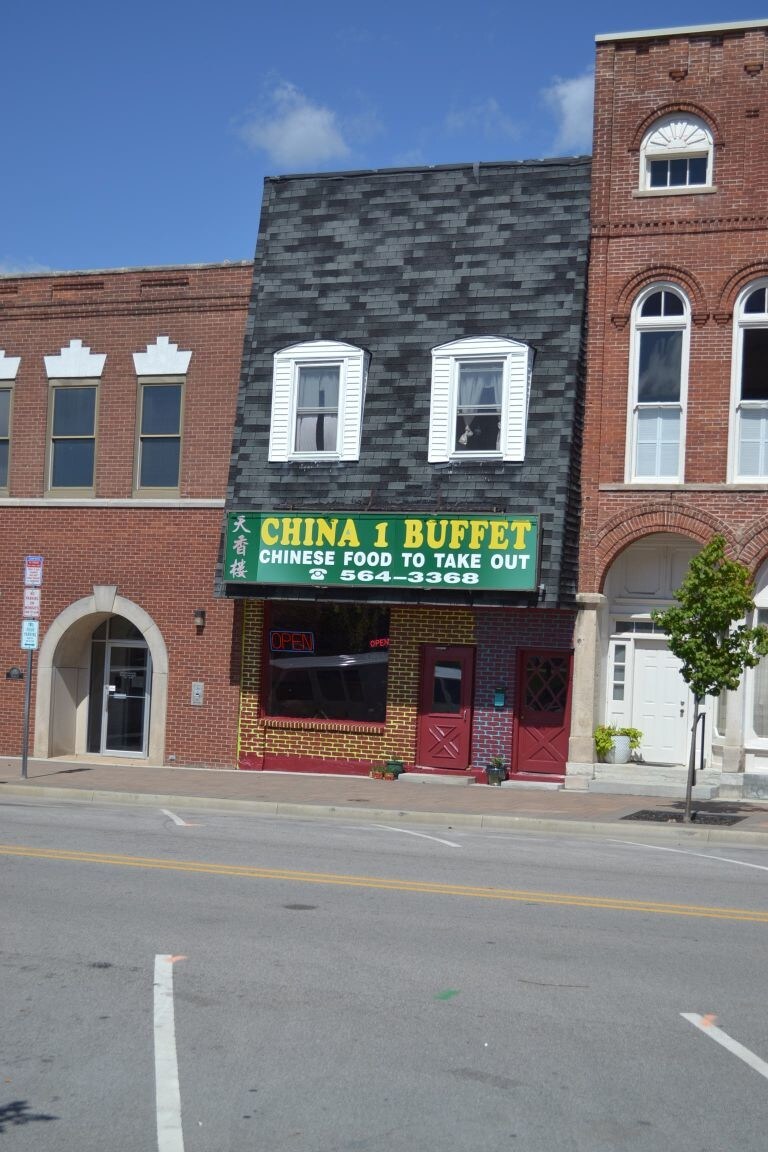 117 W Franklin St, Delphi, IN for sale Primary Photo- Image 1 of 1