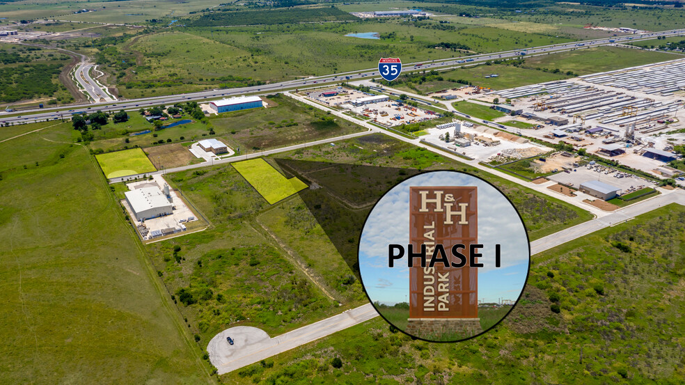 5680 Interstate 35 Hwy, San Marcos, TX for sale - Building Photo - Image 1 of 1