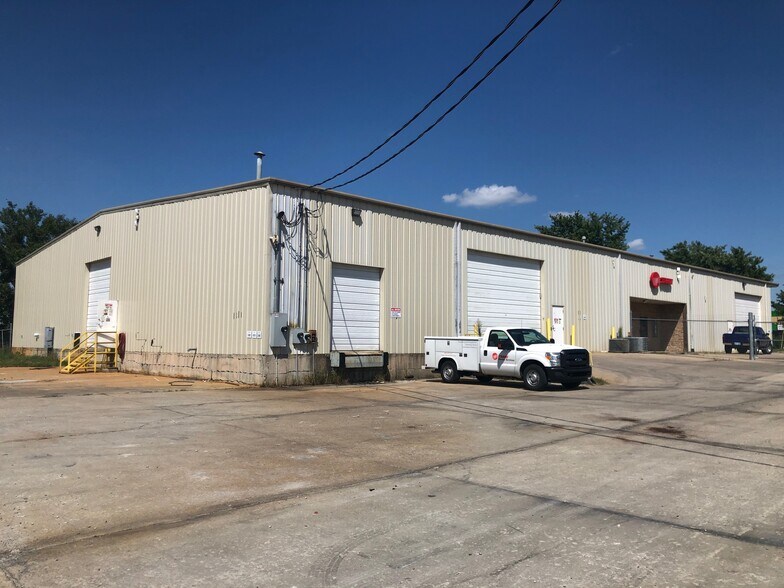 15570 S Keeler St, Olathe, KS for sale - Building Photo - Image 1 of 1