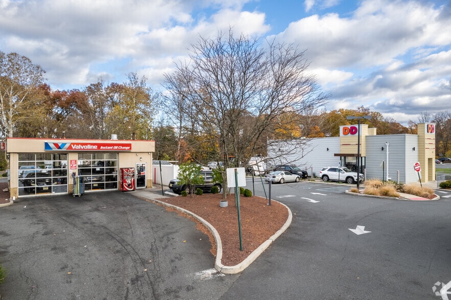 30 RT 22, Springfield, NJ 07081 Retail Development