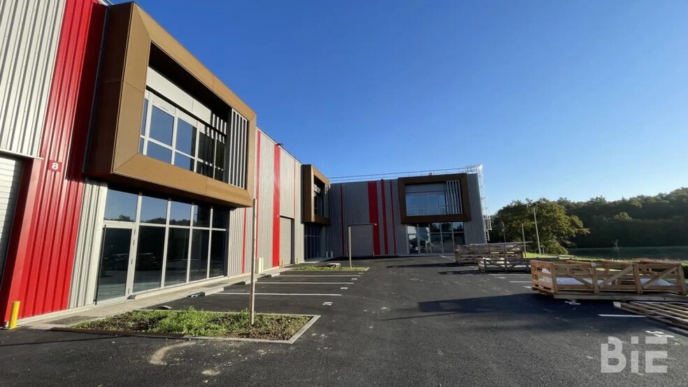 Flex in Tresses for lease - Building Photo - Image 3 of 8