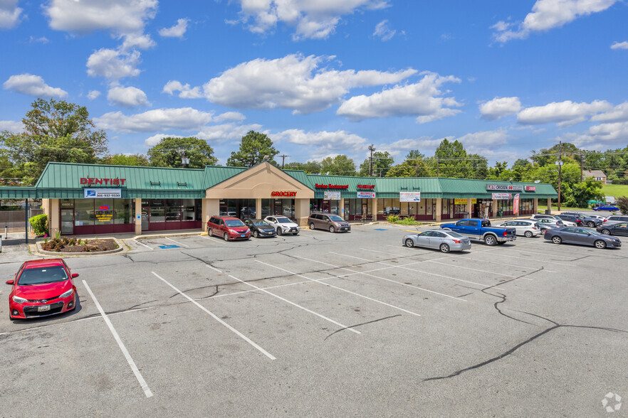 10800-10820 Rhode Island Ave, Beltsville, MD for lease - Building Photo - Image 3 of 8