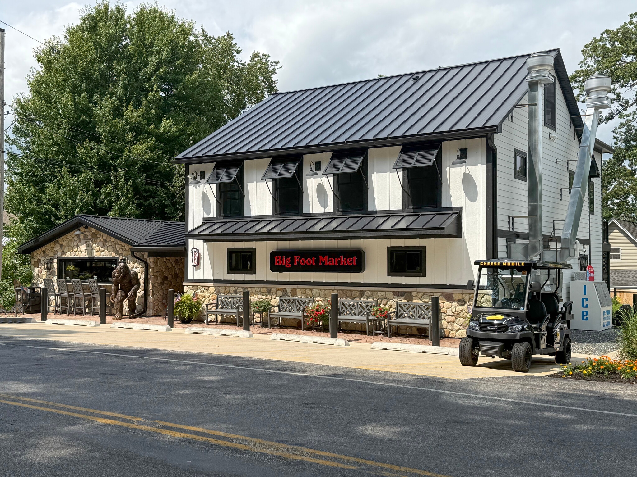 W4724 S Lakeshore Dr, Fontana-on-Geneva Lake, WI for sale Building Photo- Image 1 of 41