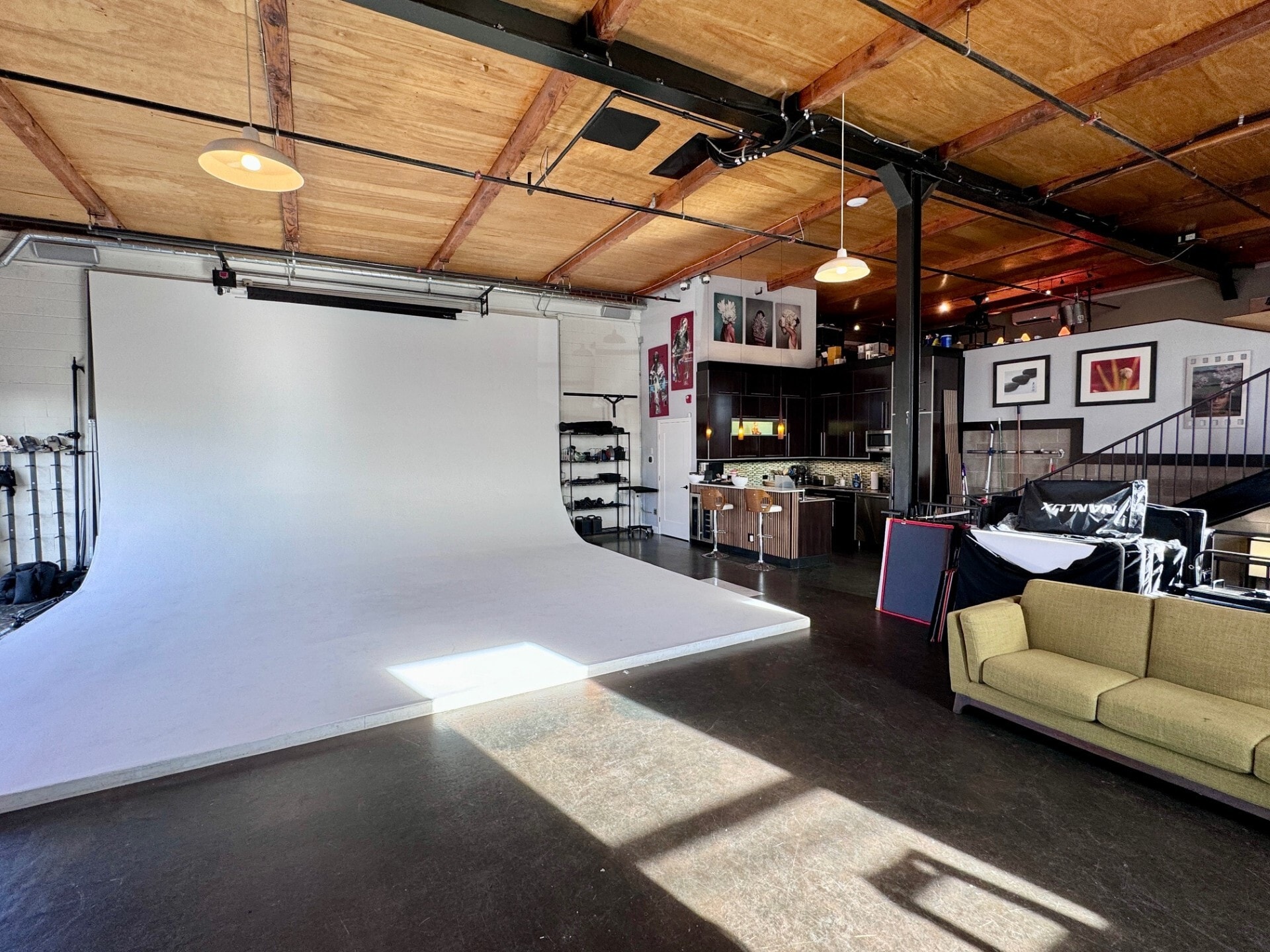 209 Kalamath St, Denver, CO for lease Interior Photo- Image 1 of 28