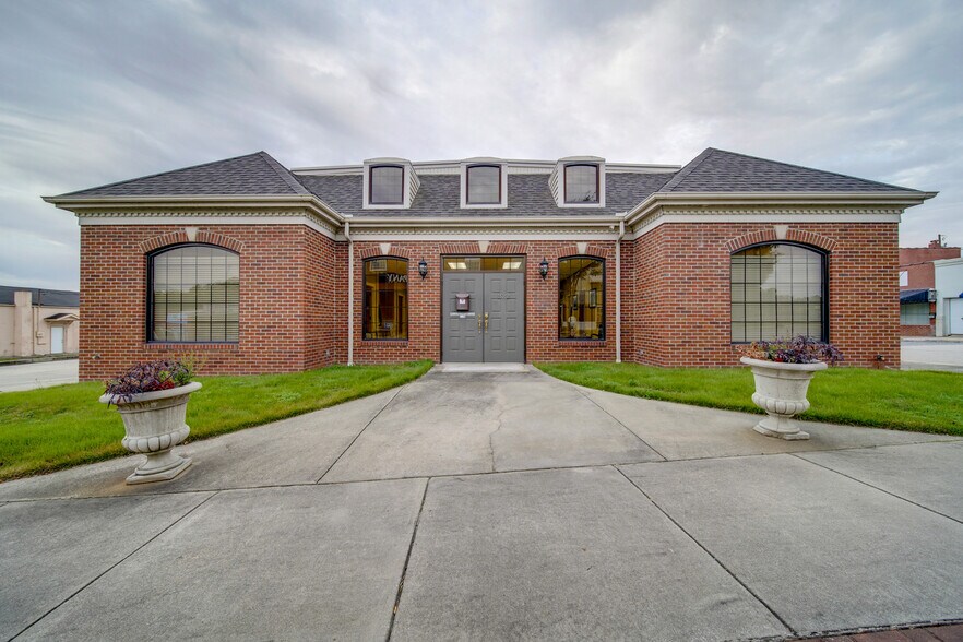 322 S Main St, Lancaster, SC for sale - Building Photo - Image 1 of 1