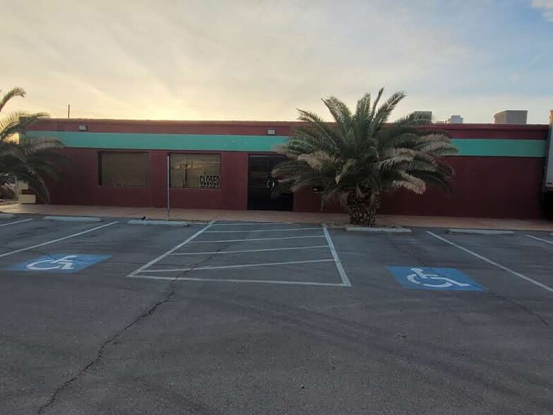 2610 N Blagg Rd, Pahrump, NV for lease - Building Photo - Image 1 of 3