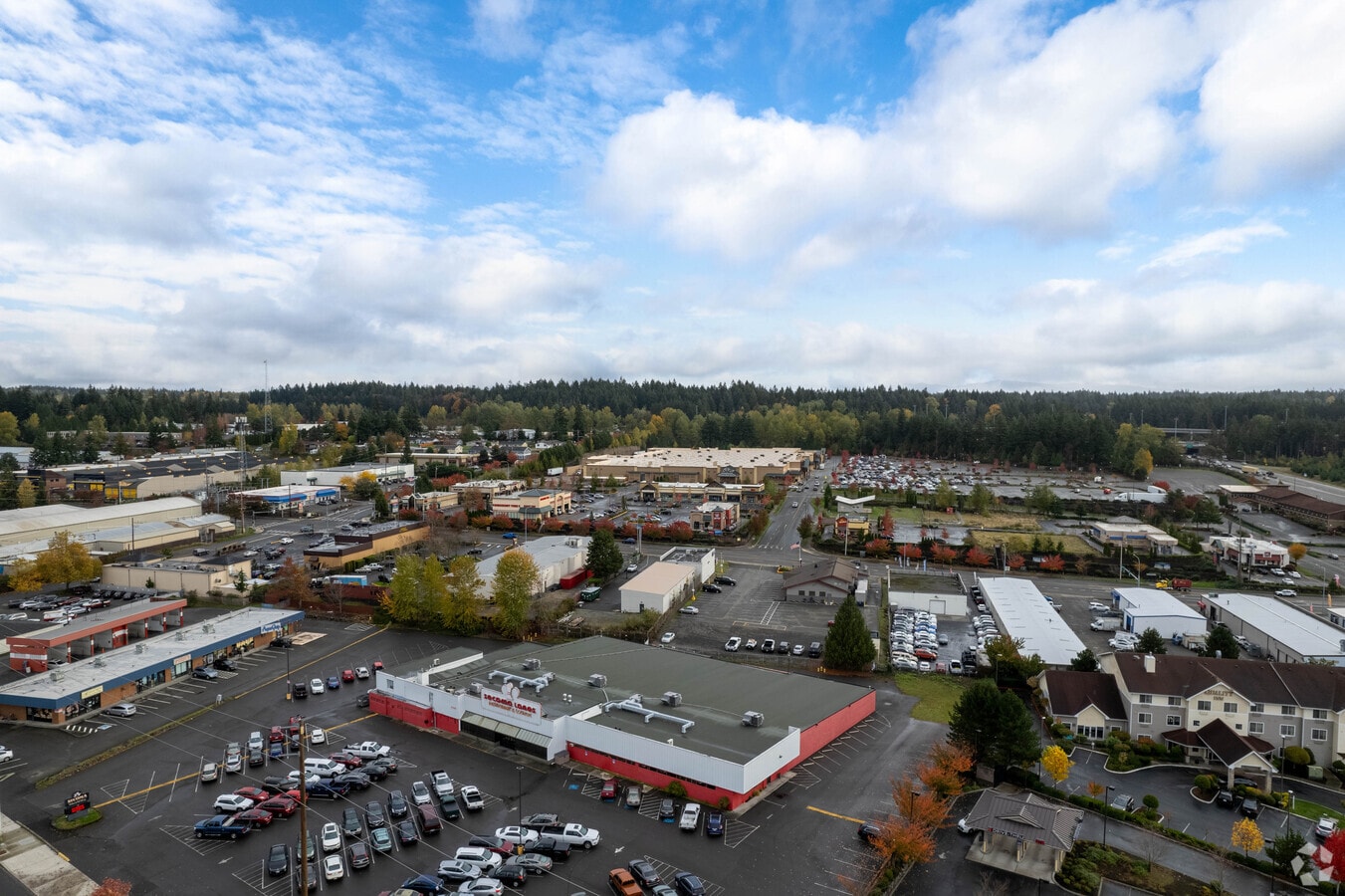 34500 Pacific Hwy S, Federal Way, WA 98003