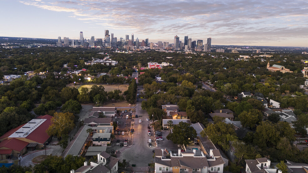 2523 Durwood St, Austin, TX for sale - Building Photo - Image 2 of 74