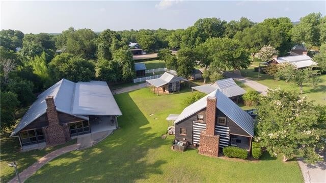 1506 Wilson St, Bastrop, TX for sale Primary Photo- Image 1 of 1