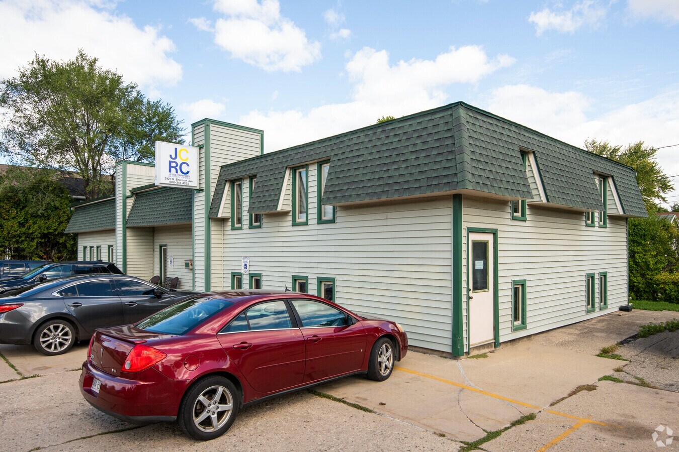 2101 N Sherman Ave, Madison, WI 53704