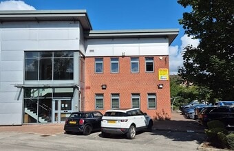 Butler Way, Pudsey for lease Interior Photo- Image 1 of 1