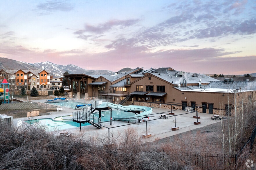 2080 Gold Dust Ln, Park City, UT for sale - Building Photo - Image 3 of 21